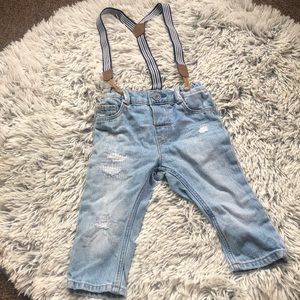 Jeans with suspenders